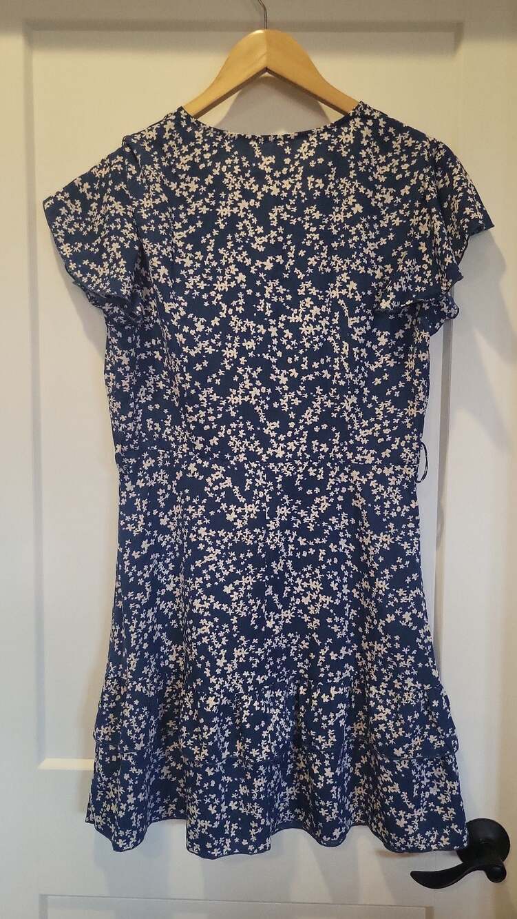 Cupshe Blue and White Tiny Floral V-Neck Ruffle Hem Mini Dress, M - Picture 2 of 5